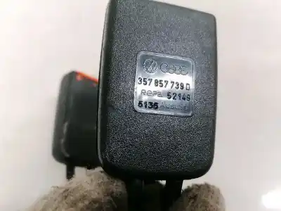 Автозапчасти б/у крюк для ремня задний правый за volkswagen passat variant (3b5) 1.9 tdi ссылки oem iam 357857739d  52149