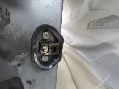 Second-hand car spare part hinge for bmw x3 (e83) 2.0d oem iam references   