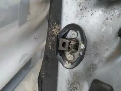 Second-hand car spare part hinge for bmw x3 (e83) 2.0d oem iam references   