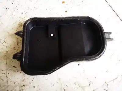 Pezzo di ricambio per auto di seconda mano plastiche per fiat stilo (192) 1.9 jtd / 1.9 jtd 115 active riferimenti oem iam 306611134  30-661-1134