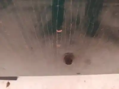 Peça sobressalente para automóvel em segunda mão plásticos por mazda 323 1.5 g 16v/25 (egi dohc) referências oem iam 