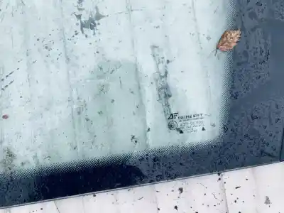 Peça sobressalente para automóvel em segunda mão vidro custódia triangular traseiro direito por ford galaxy (vx) 1.9 tdi cat referências oem iam   