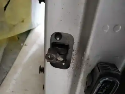 Second-hand car spare part hinge for volvo v50 (545) 2.0 d oem iam references   