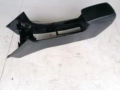 Автозапчастина б/у центральний подлокник для mazda 3 (bk) 1.6 di turbo посилання на oem iam bp4k64428  