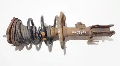 Tweedehands auto-onderdeel schokbreker rechts voor voor toyota verso 2.0 d-4d cat oem iam-referenties 