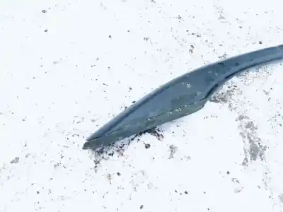 Pezzo di ricambio per auto di seconda mano plastica per audi a6 avant (c4) 2.5 tdi riferimenti oem iam   