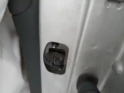 Second-hand car spare part hinge for volvo v50 (545) 2.0 d oem iam references   