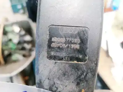 Автозапчасти б/у крюк для ремня задний правый за audi a4 avant (b5) 1.9 tdi ссылки oem iam 8d0657739b  