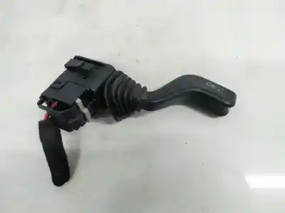 Peça sobressalente para automóvel em segunda mão comutador de piscas  por opel vectra b caravan 2.0 dti referências oem iam 90221174