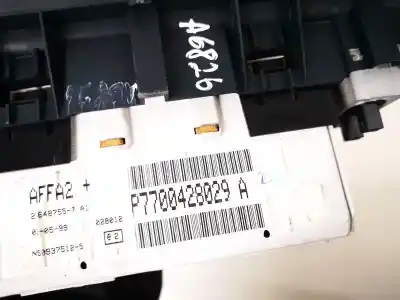 Second-hand car spare part multifunction display for renault megane i scenic (ja0) motor 1.9 ltr. - 72 kw dti diesel cat oem iam references p7700428029a  2648755-7