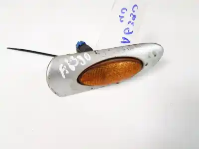 Peça sobressalente para automóvel em segunda mão farolim do lado direito por opel vectra b caravan 2.0 dti referências oem iam 