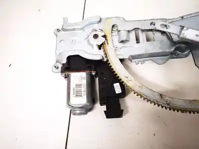 Second-hand car spare part left front window motor for opel corsa c 1.2 16v cat (z 12 xep / lb4) oem iam references 13173073  