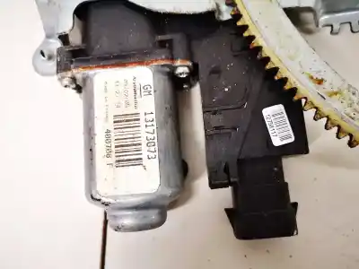 Second-hand car spare part left front window motor for opel corsa c 1.2 16v cat (z 12 xep / lb4) oem iam references 13173073  