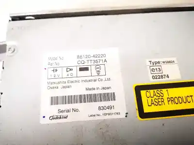 Pezzo di ricambio per auto di seconda mano impianto audio / radio cd per toyota rav 4 (a3) 2.2 turbodiesel cat riferimenti oem iam 8612042220  86120-42220