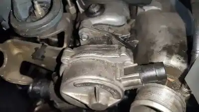 Автозапчастина б/у галмумний депресор / вакуумний насос для renault megane i scenic (ja0) motor 1.9 ltr. - 72 kw dti diesel cat посилання на oem iam 721122200  7.211222.00