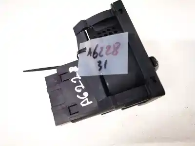 Pezzo di ricambio per auto di seconda mano controllo della luce per ford focus c-max (cap) 1.6 tdci cat riferimenti oem iam 4m5t13a024ea  