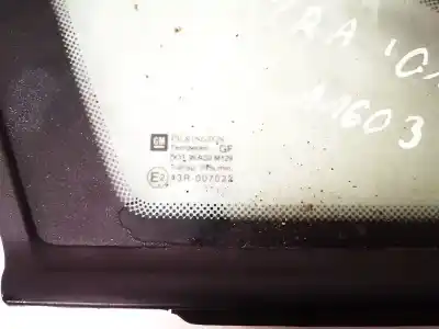 Peça sobressalente para automóvel em segunda mão vidro de custódia triangular traseiro esquerdo por opel zafira b 1.8 16v referências oem iam   