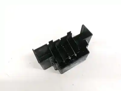Second-hand car spare part FUSE BOX UNIT for OPEL ASTRA H CARAVAN  OEM IAM references 13129783  74338300