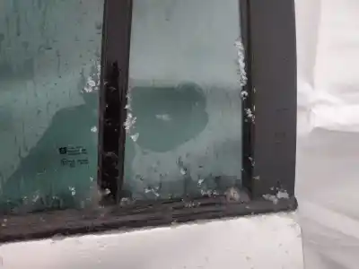 Peça sobressalente para automóvel em segunda mão vidro de custódia triangular traseiro esquerdo por opel zafira a 2.0 dti referências oem iam   