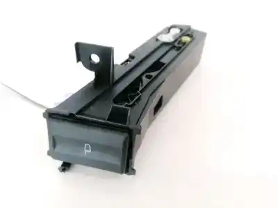 Second-hand car spare part plastics for ford mondeo iii (b5y) 2.0 16v tddi / tdci oem iam references 1s7113564a