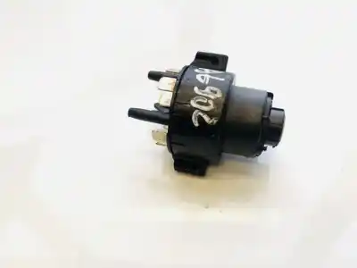 Second-hand car spare part ignition switch for audi a4 avant (b5) 1.9 tdi oem iam references 4a0905849