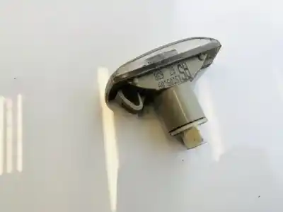 Pezzo di ricambio per auto di seconda mano lampada laterale destra per opel insignia a (g09) 2.0 cdti (68) riferimenti oem iam 13252455  13252456 Pezzo di ricambio per auto di seconda mano lampada laterale destra per opel insignia a (g09) 2.0 cdti (68) riferimenti oem iam 13252455  13252456