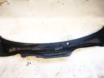 Peça sobressalente para automóvel em segunda mão grelha torpedo curcuvan por volvo v50 (545) 2.0 d referências oem iam 