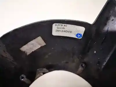 Автозапчастина б/у пластика для chrysler 300c (lx, le) 3.0 crd посилання на oem iam 0uv241dvae  