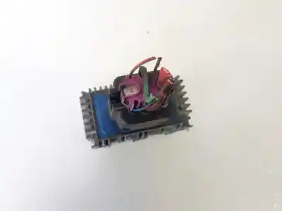 Second-hand car spare part glow plug for opel astra h caravan 1.9 cdti oem iam references 55353011  51299014b