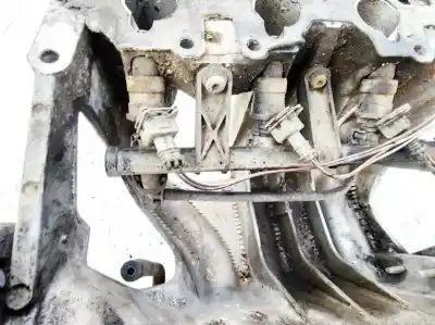 Автозапчасти б/у рампа инжектора за renault megane i scenic (ja0) 1.6 ссылки oem iam 7700273495  