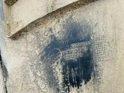 Автозапчастина б/у арка заднього права для opel astra h caravan 1.9 cdti посилання на oem iam 13107663  