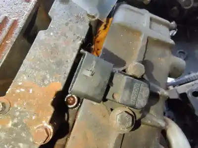 Автозапчастина б/у датчик тиску для chrysler grand voyager 2.5 d посилання на oem iam 0281002205  