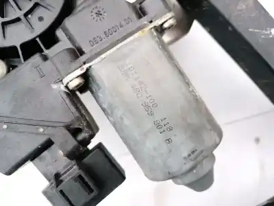 Автозапчасти б/у мотор заднего левого стекла за audi a6, c5 1997.01 - 2001.08 2.4 121kw 1997.02 - 2005.01 ссылки oem iam 4b0959801b  101142100