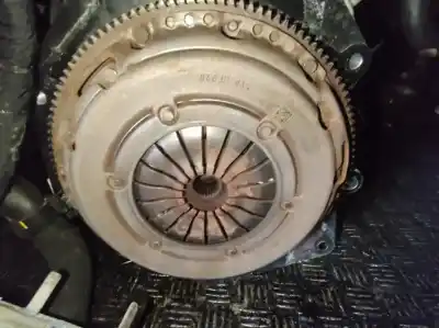 Second-hand car spare part clutch kit for skoda fabia 1.0 tsi oem iam references 04c141025d