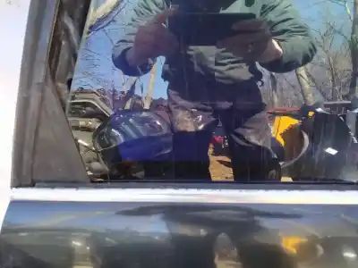 Pezzo di ricambio per auto di seconda mano plastica per audi a6 avant (c4) 2.5 tdi riferimenti oem iam   