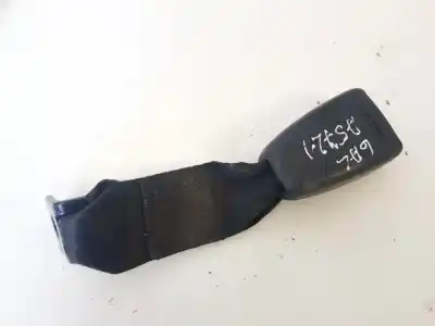 Second-hand car spare part central rear seat belt buckle for mitsubishi space star (dg0) 1.9 di-d cat oem iam references 311344