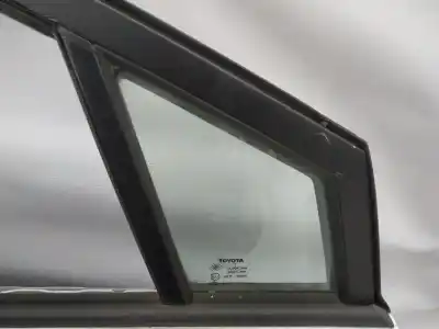 Peça sobressalente para automóvel em segunda mão vidro custódia triangular frente direito por toyota corolla verso (r1) 2.0 d-4d luna referências oem iam 