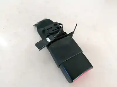 Second-hand car spare part center rear seat belt buckle for toyota avensis 2.0 d-4d oem iam references 609309000