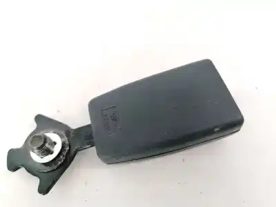Автозапчасти б/у крюк для ремня задний правый за mazda premacy (cp) 2.0 turbodiesel ссылки oem iam b2000  