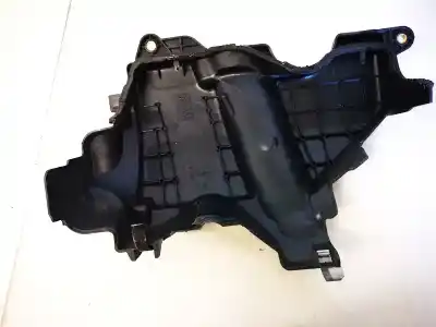 Автозапчастина б/у крішка двигуна для renault megane, iii 2008.11 - 2012.06 1.5 dci 66kw 2009.05 --> посилання на oem iam 175817170r  175817098r