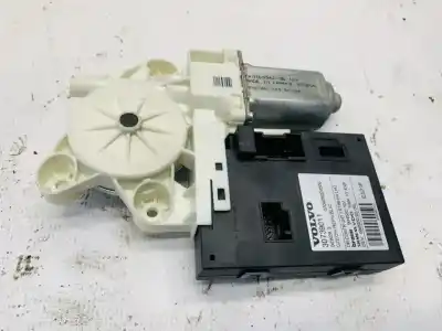 Peça sobressalente para automóvel em segunda mão motor elevador vidro dianteiro direito por volvo v50 (545) 2.0 d referências oem iam 30739011