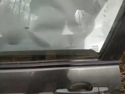 Pezzo di ricambio per auto di seconda mano plastica per toyota corolla (e12) 2.0 d-4d sol berlina riferimenti oem iam   