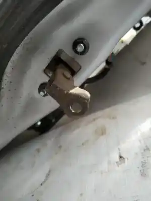 Pezzo di ricambio per auto di seconda mano cerniera per lexus is, ii 2005.10 - 2013.03 2.2d 130kw 2005.10 - 2013.03 riferimenti oem iam   