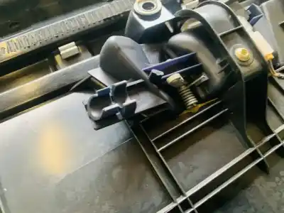 Автозапчасти б/у внутренняя задняя правая ручка за audi a4, b6 2000.11 - 2004.11 2.0 96kw 2000.11 - 2004.12 ссылки oem iam   