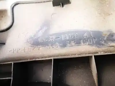 Pezzo di ricambio per auto di seconda mano plastica per toyota corolla (e11) 2.0 d-4d linea sol riferimenti oem iam 4528713020  45287-13020