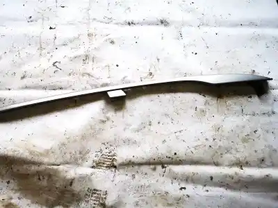 Peça sobressalente para automóvel em segunda mão plásticos por toyota corolla (e11) 2.0 d-4d linea sol referências oem iam 