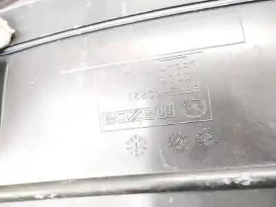Pezzo di ricambio per auto di seconda mano plastica per mazda 3 lim. (bl) 1.6 cd diesel cat riferimenti oem iam bbp360221  bbp3-60221