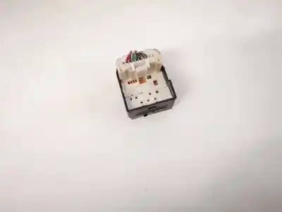 Second-hand car spare part rearview side mirror switch for toyota corolla (e11) 2.0 d-4d linea sol oem iam references 183574  