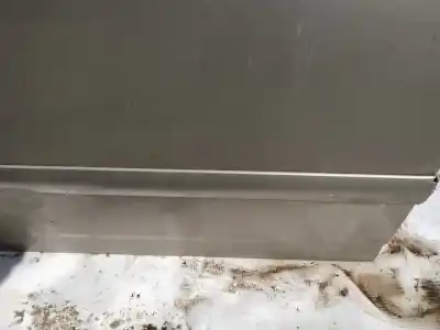 Pezzo di ricambio per auto di seconda mano plastica per toyota corolla (e11) 2.0 d-4d linea sol riferimenti oem iam   