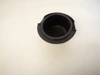 Pezzo di ricambio per auto di seconda mano plastica per toyota corolla (e11) 2.0 d-4d linea sol riferimenti oem iam 5554813050